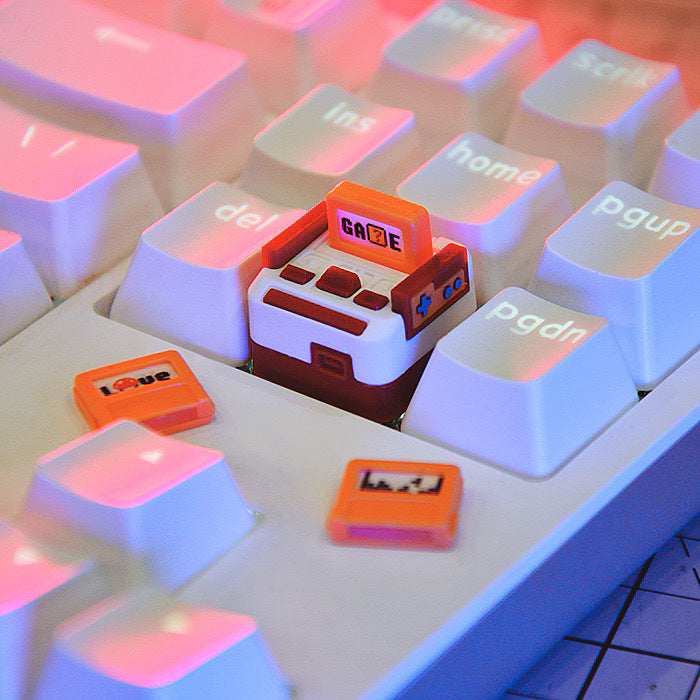 Retro Styling Mechanical Keyboard – Transparent Design